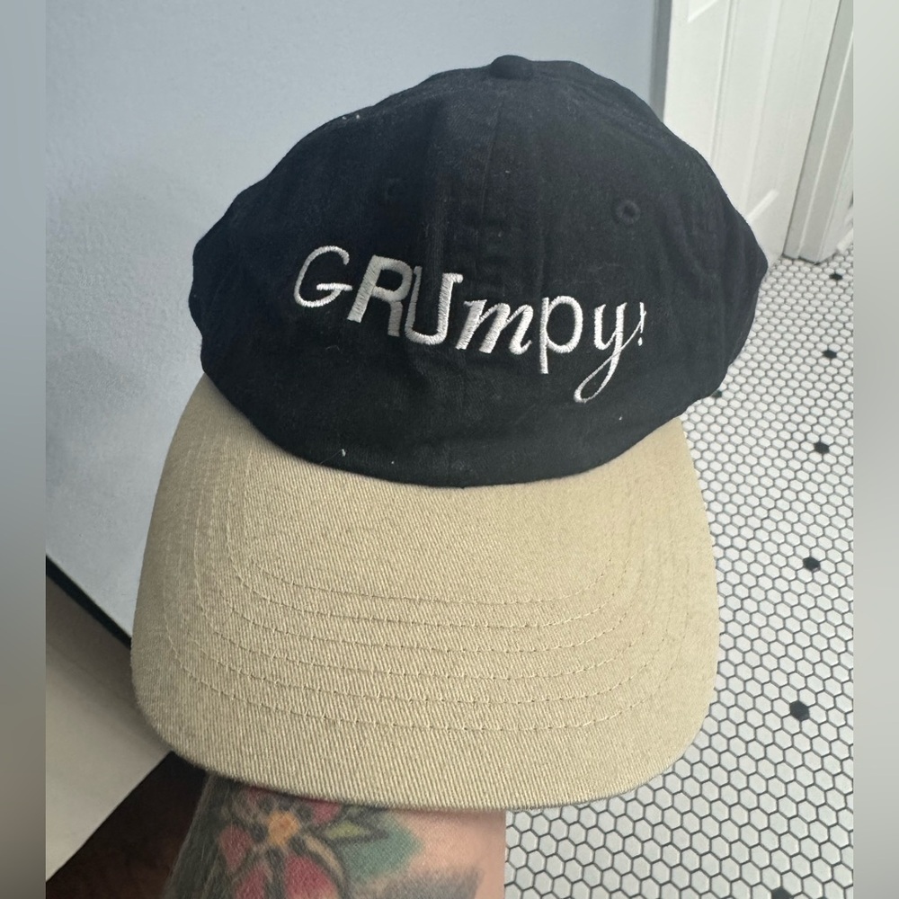 Walt Disney world Black and Tan Cap grumpy